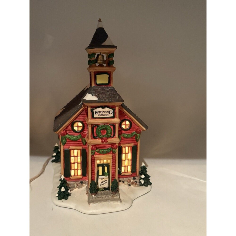 St Nicholas Square Berrywood School Lighted Christmas Village House 200